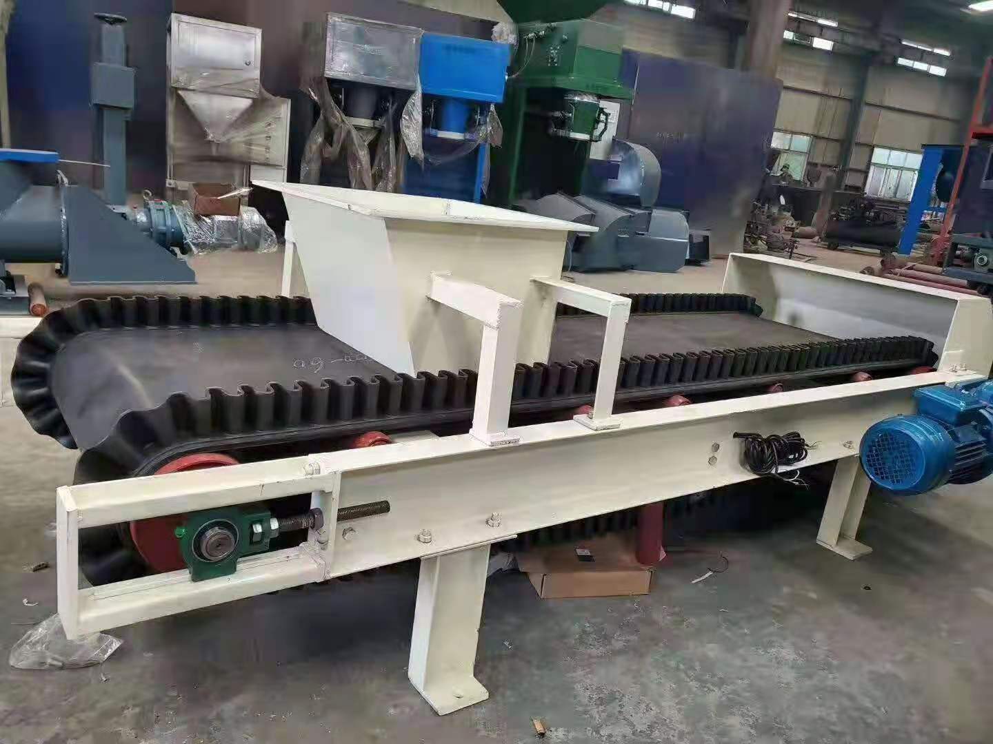 辉县焦石皮带定量给料机