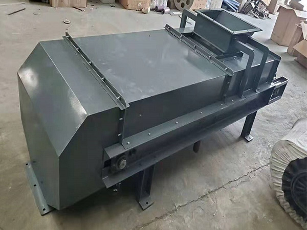 辉县石沙定量喂料机